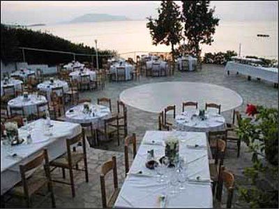 Moondy Bay Hotell Aegina Exteriör bild